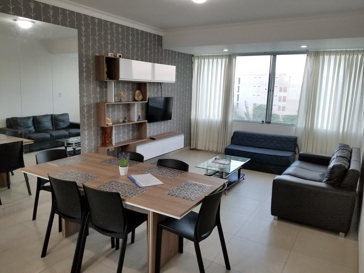 Edificio Las Palmas 3100 Санта-Крус-де-ла-Сьерра Экстерьер фото